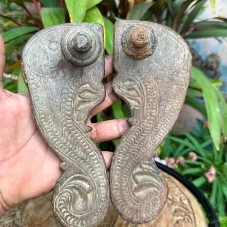 Ancient Old Wooden Hand Crafted Craved Hindu Saint Slipper Khadau