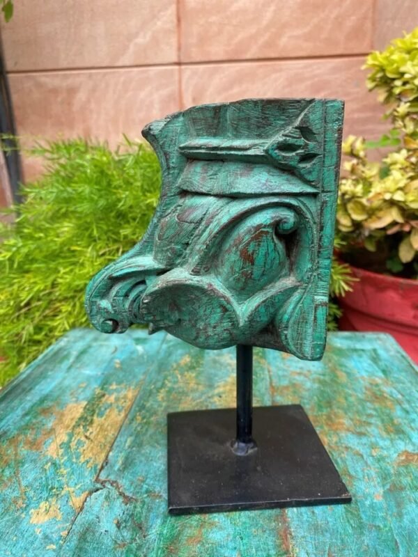 Antique Old Wooden Hand-Carved Elephant Mouth Shape Green Bracket